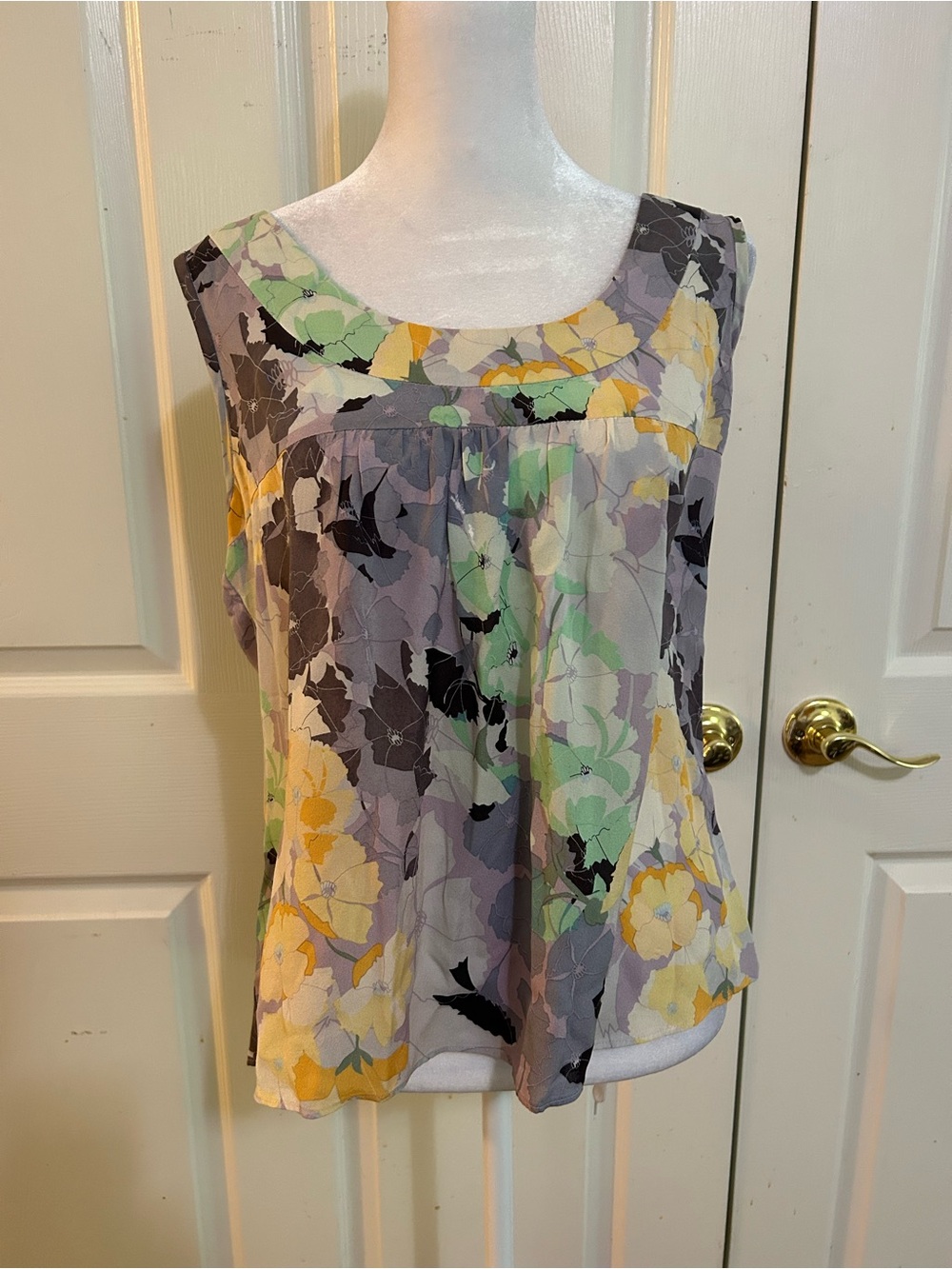 Dué Per Dué silk tank top, size 8